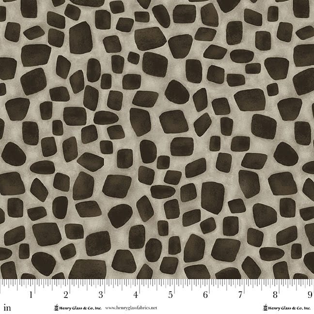 Jungle Romp Giraffe Skin Beige Betsey Cavallo Henry Glass Cotton Fabric HG-2102-49