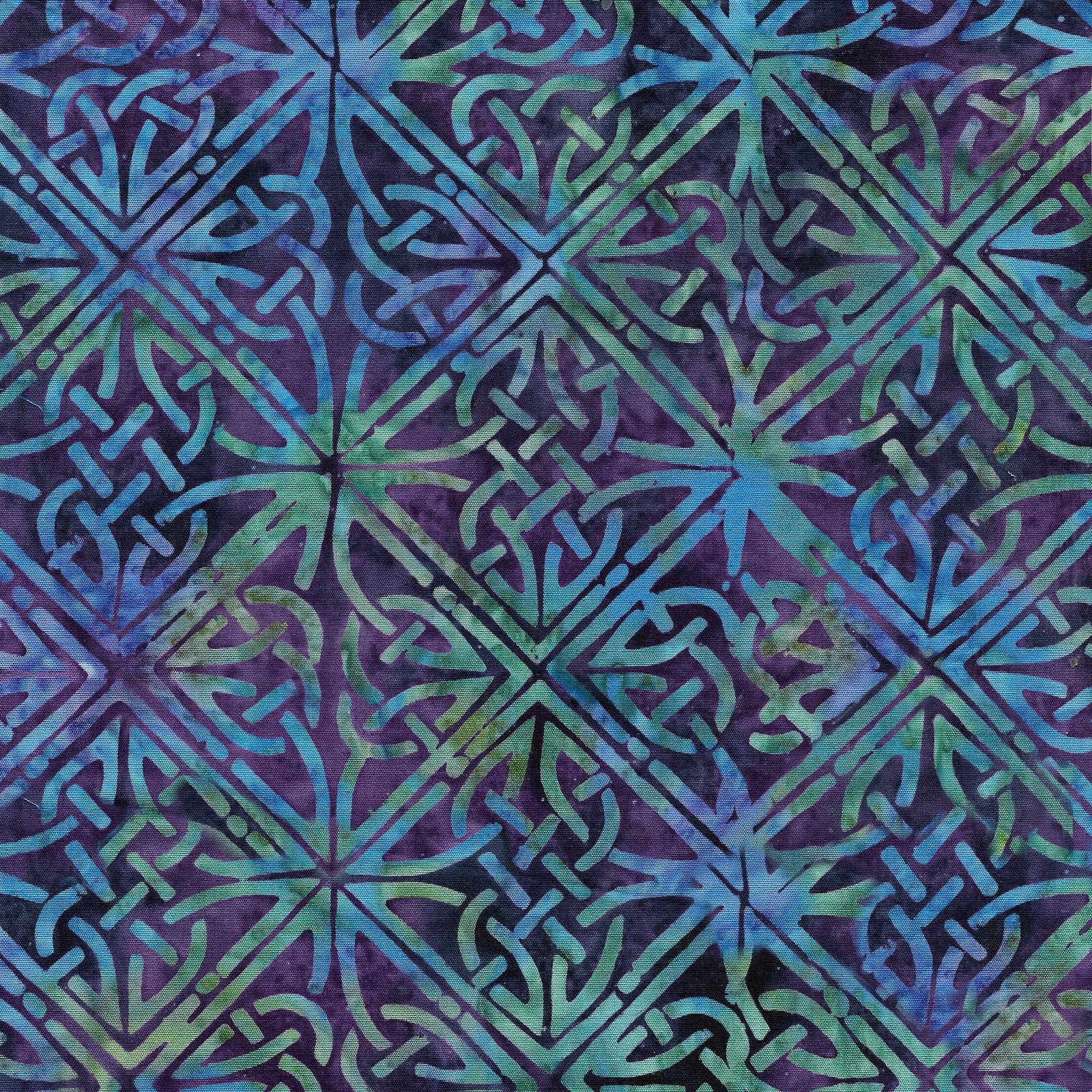 Limerick Batik 112306455 Large Square Purple Pansy - Fat Quarter